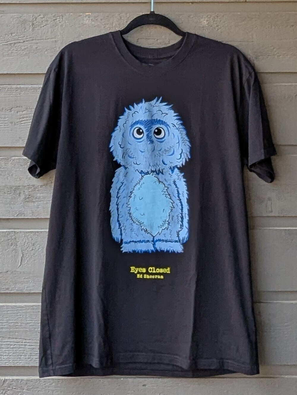 Ed Sheeran Eyes Closed Monster T-Shirt Size Large Black Blue